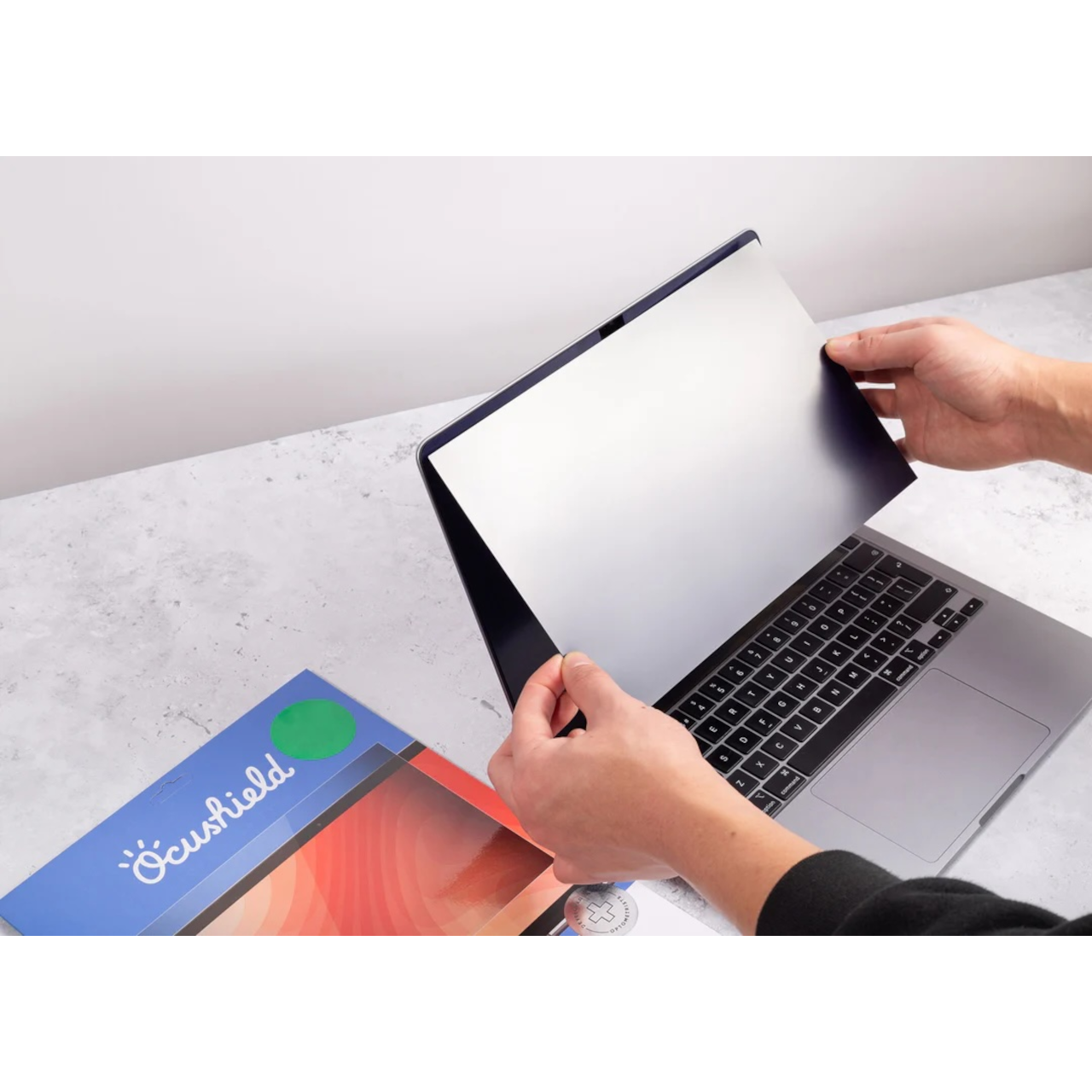 Magnetic Screen Protector for MacBook Air & Pro